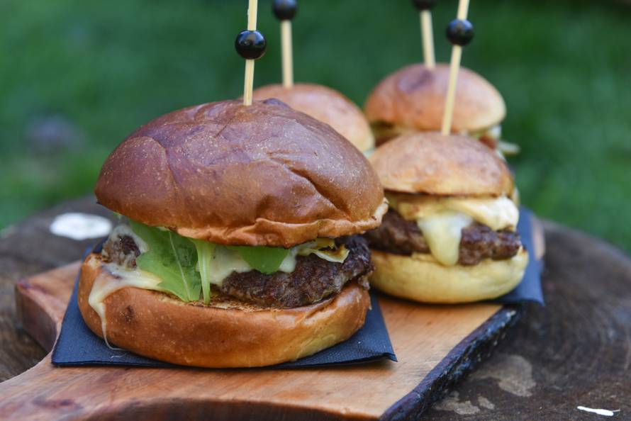 Veliki test burgera: Pobjednički burger su radili četiri godine