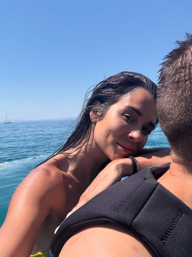 FOTO Borna Ćorić se u tajnosti oženio za prelijepu influencericu iz Dalmacije! Skupa su 3 godine