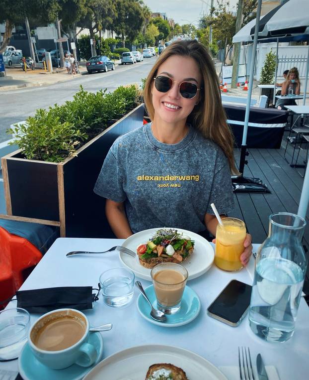 FOTO Teniska zvijezda uhodi poznatu Ruskinju! 'Stalno se javlja i zove me na spoj...'