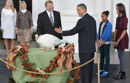 Barack Obama pomilovao dvije purice uoči Dana zahvalnosti