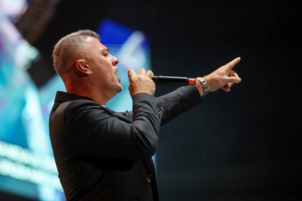 Koncert Domu mom u Zagrebačkoj Areni