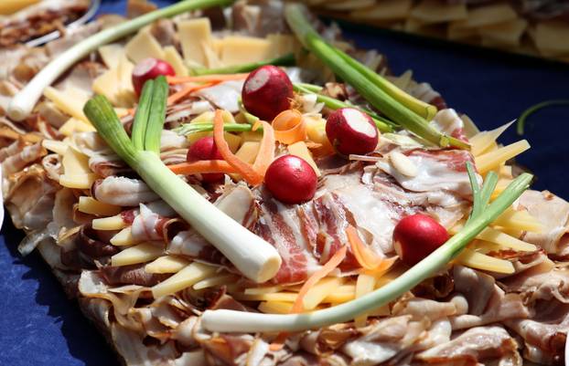 Šibenik: Podjela hrane na uskršnji ponedjeljak