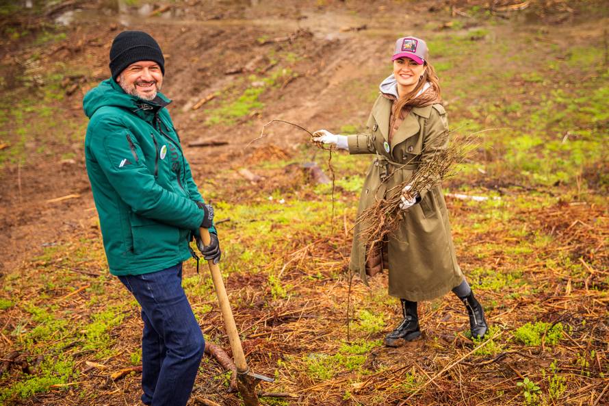 U kampanji „Svaki otisak bolji je od ugljičnog” Pepco pošumio Hrvatsku s 3000 novih stabala