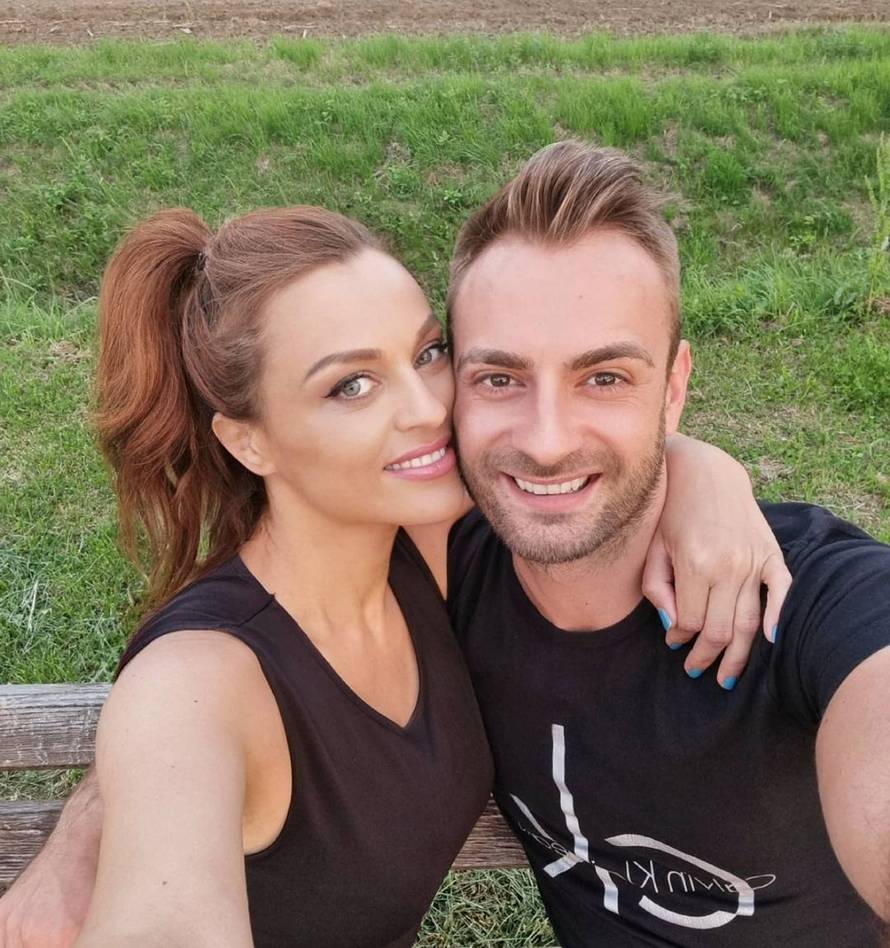 Antonija Šola o vjenčanju s 10 godina mlađim dečkom: 'Polako, čekamo da nas ponese'