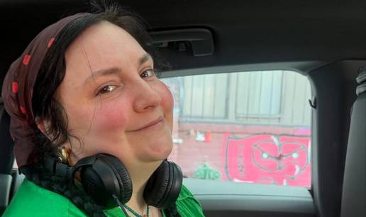 Zbog nove knjige je ponovno na udaru kritika, a evo &scaron;to je Lena Dunham sada otkrila javnosti