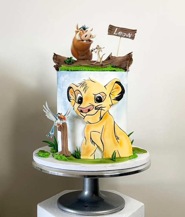 FOTO Maja Šuput proslavila je 46. rođendan - pogledajte tortu koja je bila hit večeri