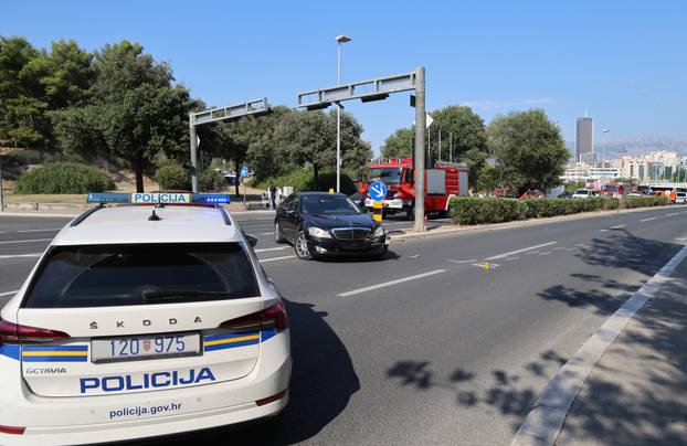 Split: Sudar na kri&zcaron;anju Ulice Hrvatske ratne mornarice i Ulice Ante Star&ccaron;evi&cacute;a s jednim preminulim