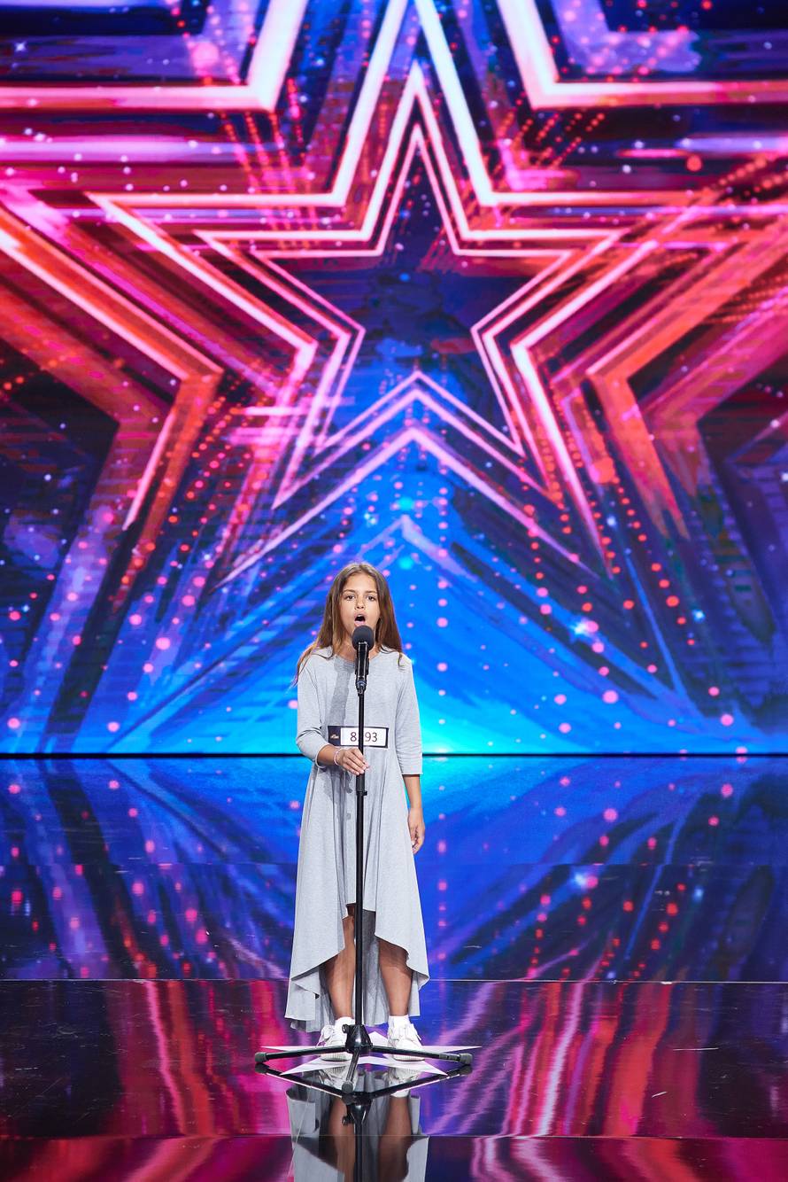 Martina je pobjegla: Šokirao je natjecatelj koji slika penisom