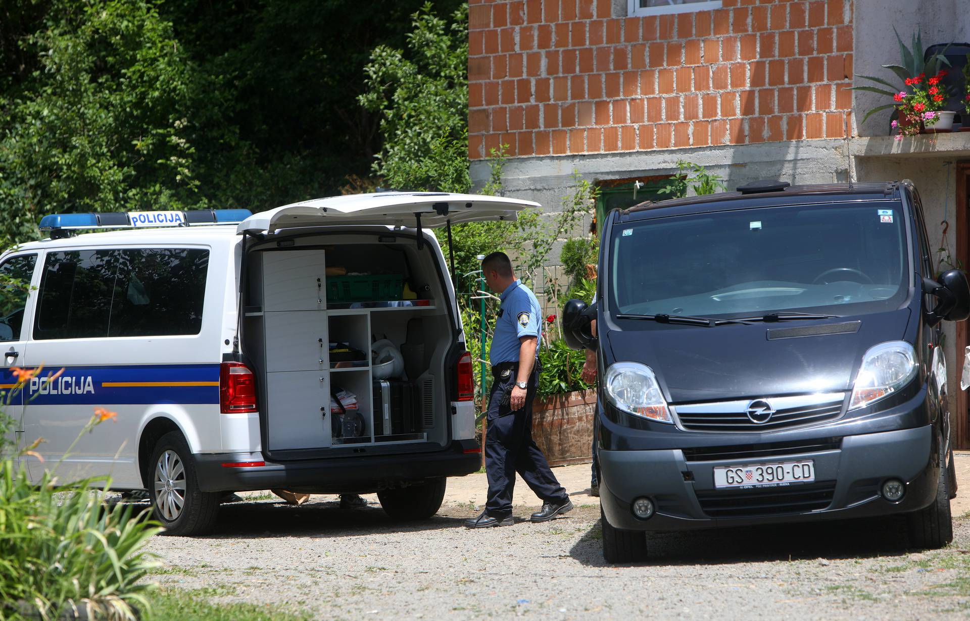 Mučni detalji ubojstva pokraj Brinja: 'Nikola je bio nasilnik, jednom je ženu ubacio u bačvu'