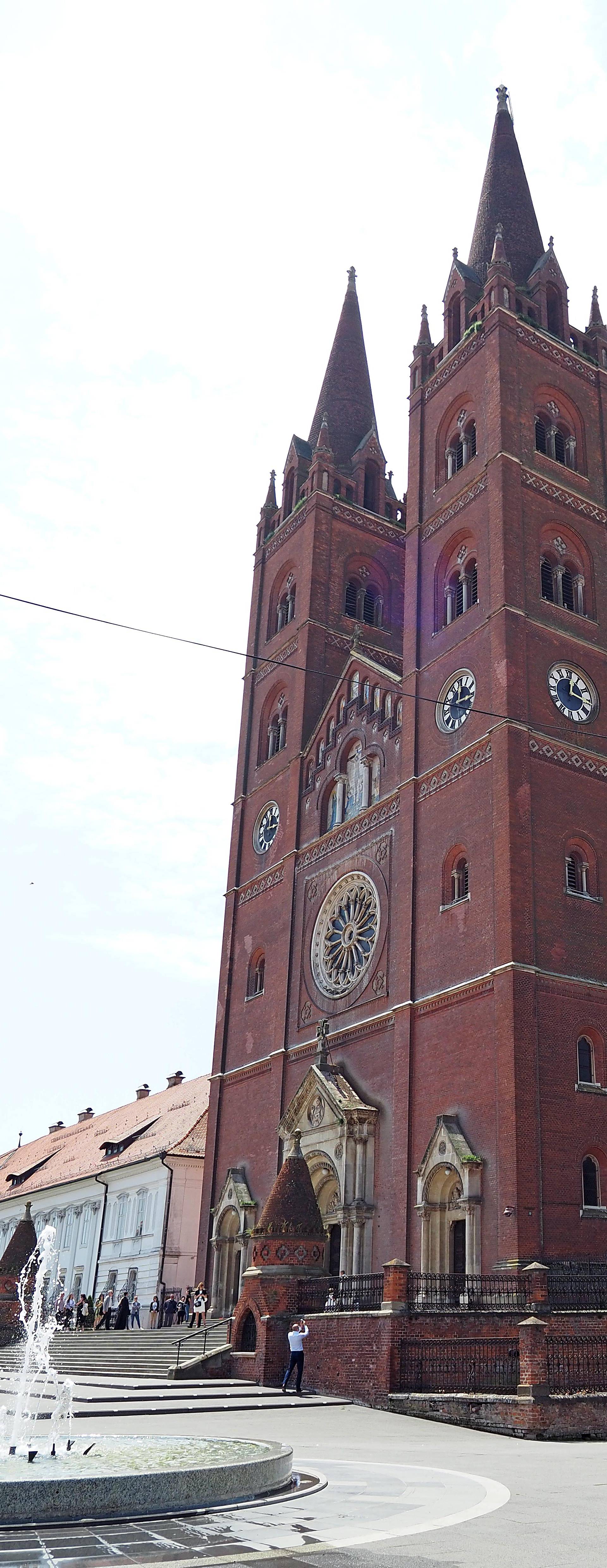 Đakovo: Upoznajte ovaj biser Slavonije i posjetite Đakovačke vezove početkom srpnja...