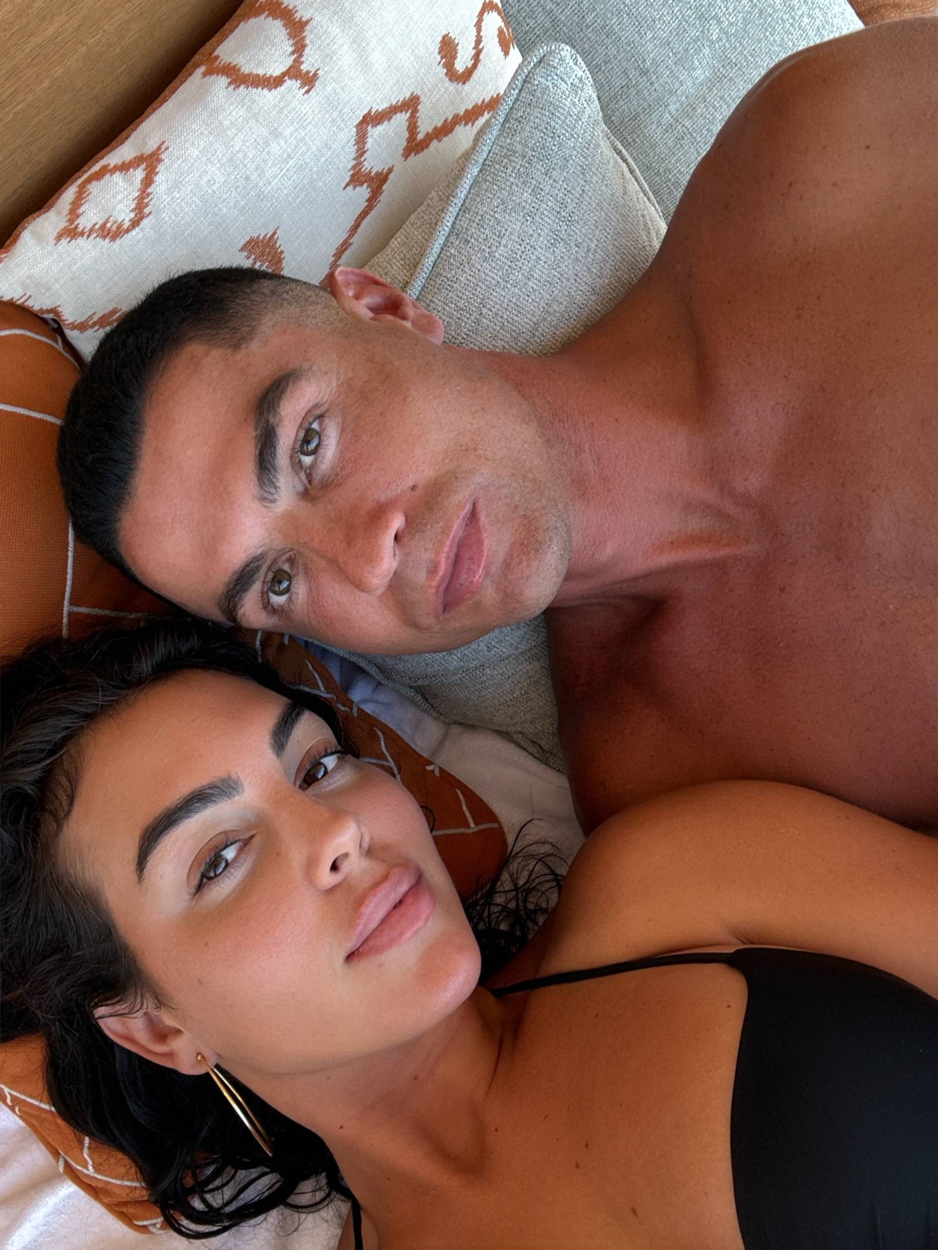 FOTO Ronaldo: Georgina želi da više vremena provodimo u krevetu. To ću raditi tek sa 70