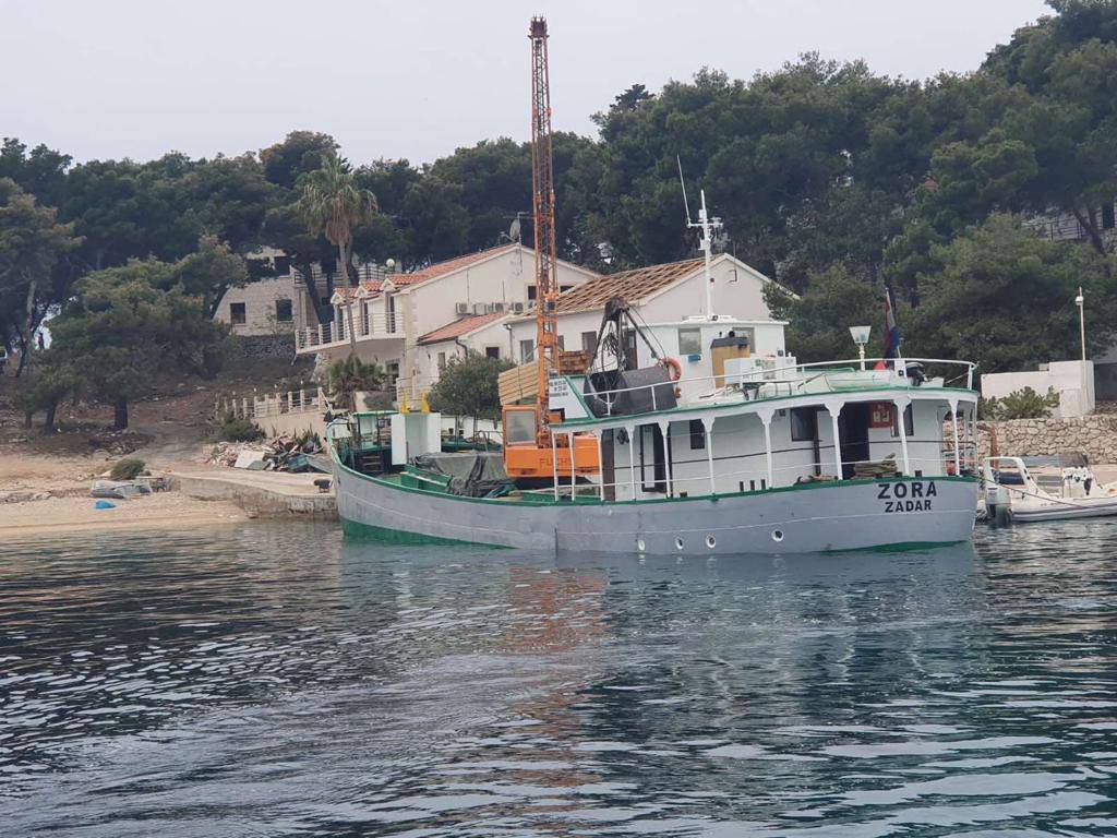 FOTO Ovako Mađari ruše i grade na Smokvici, otoku kojim je nekad gospodario Ivica Todorić