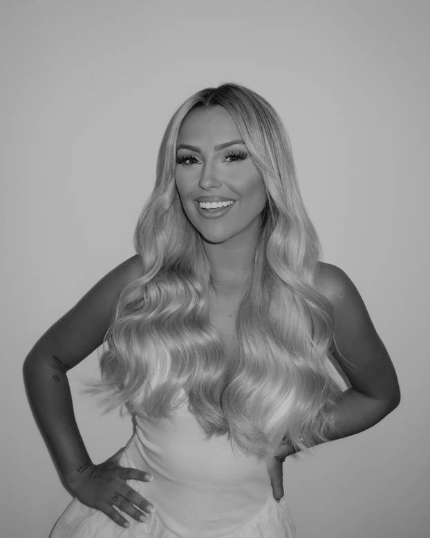 FOTO Koktel ljubavi realovaca i fatalne plavuše: Jedan s njom bio u vezi, drugi ju počeo dejtati