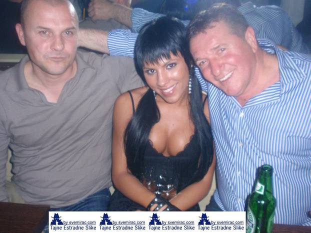 FOTO Sandra Afrika osvojila je fanove figurom. Evo kako se mijenjala: 'Nisam se unakazila'