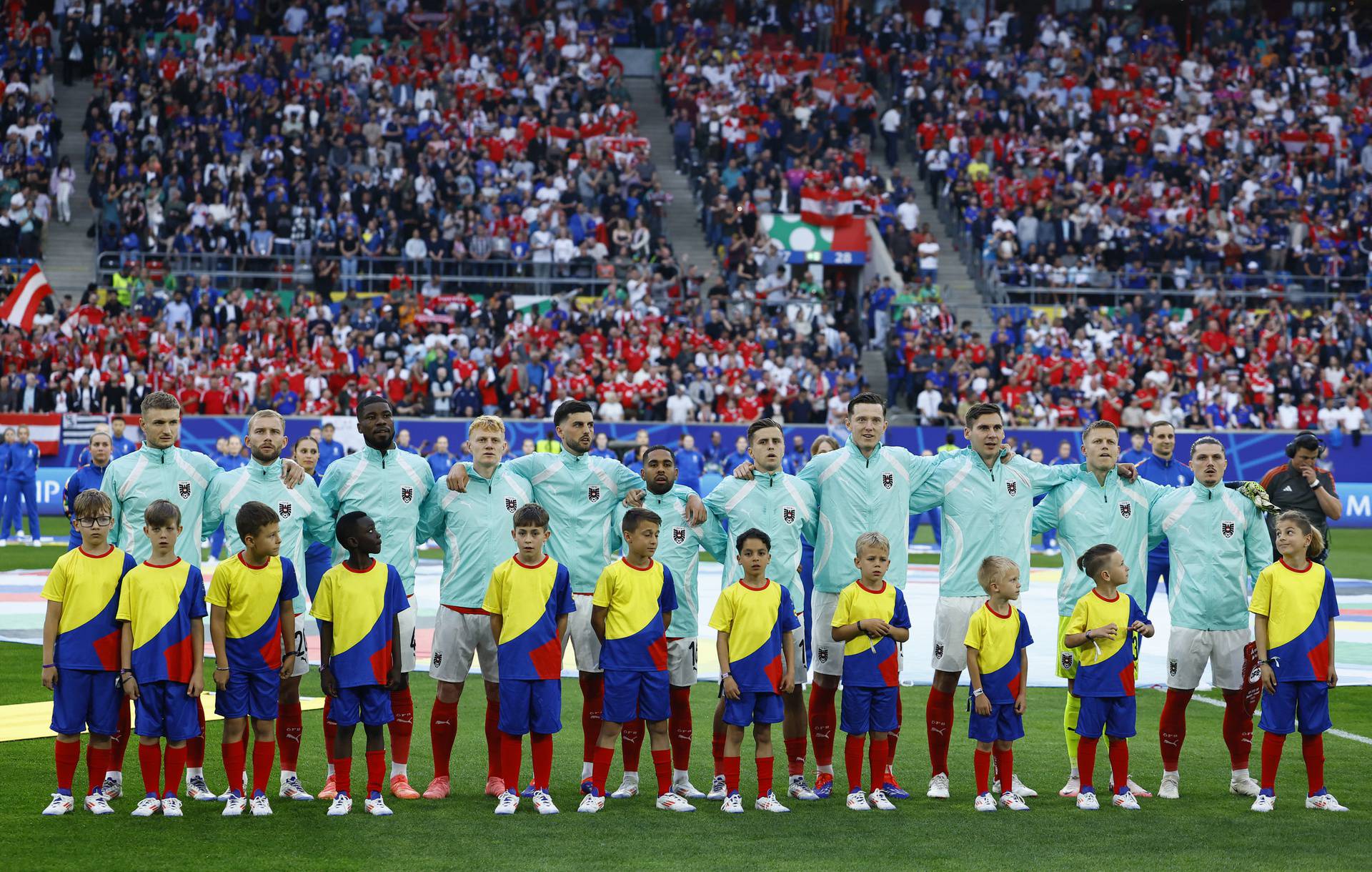 Euro 2024 - Austria v France