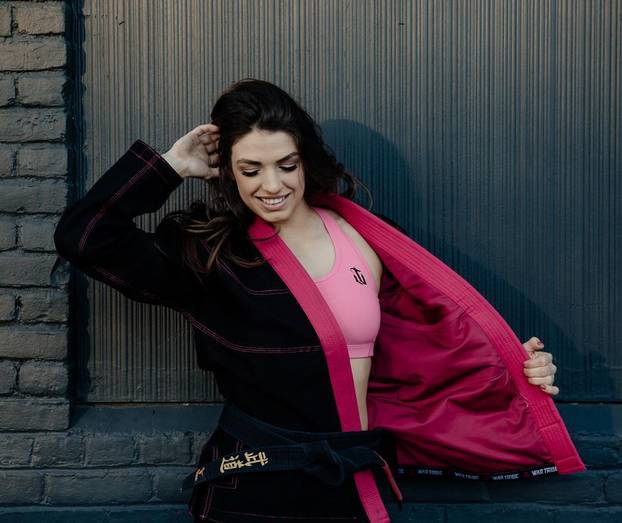 Mama UFC prvakinja: Prije 7 godina rekla je da će joj oko pasa biti pojas. Sad ga ima!