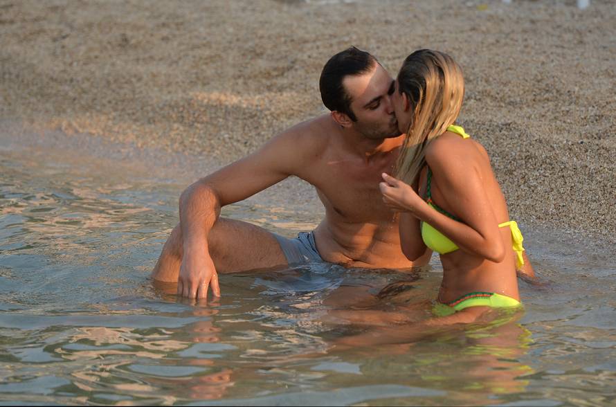 Lujo Kunčević ljubi atraktivnu maserku: Zaljubili se na plaži