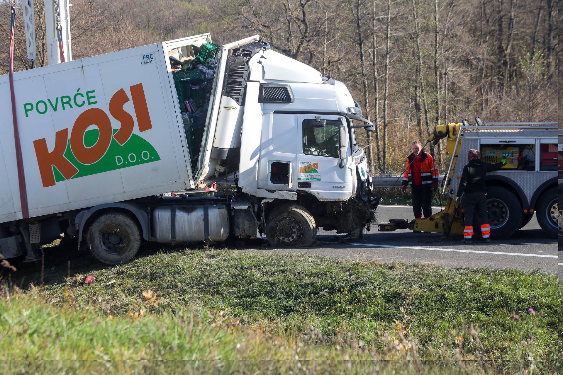 U prometnoj nesreći na autocesti A1 smrtno stradale četiri osobe