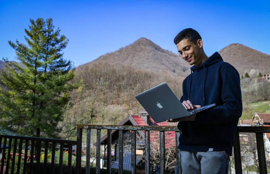 Postala sam učiteljica od kuće: Tko će im sad dijeliti bombone