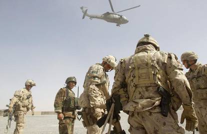 Afganistanski vojnik i jedan civil ubili dvojicu NATO vojnika