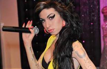 Amy Winehouse iskustvom pomaže ovisnicima o drogi