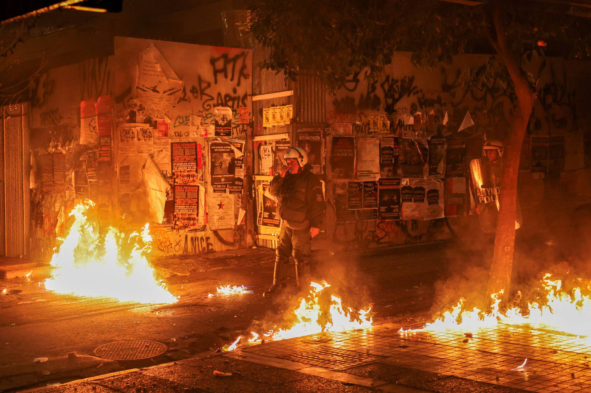 Clashes break out in Athens, following an anniversary rally marking the 2008 police shooting of 15-year-old student Alexandros Grigoropoulos