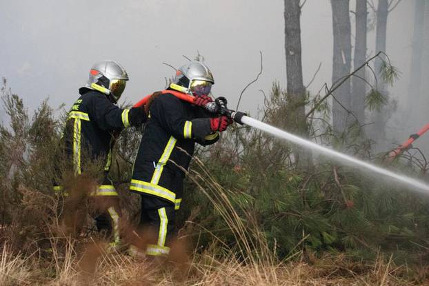 Wildfires rage in southern France