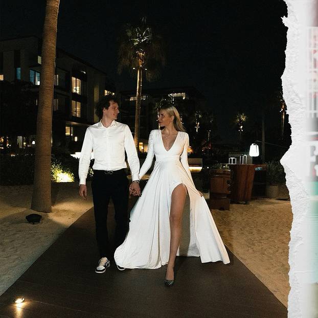 FOTO Vatrene Čehinje: Najbolji igrač ljubi brinetu, a golmana ekipe bodri atraktivna plavuša