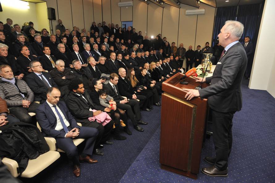 Split: OdrÅ¾ana komemoracija za Stanka PoklepoviÄa