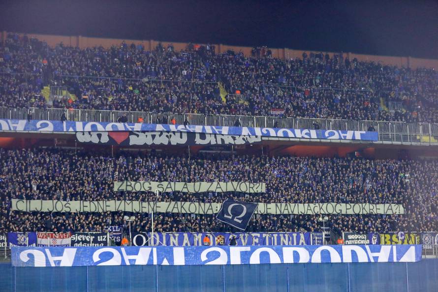 Spektakularni Boysi: Pjesma i šalijada uz stihove Haustora