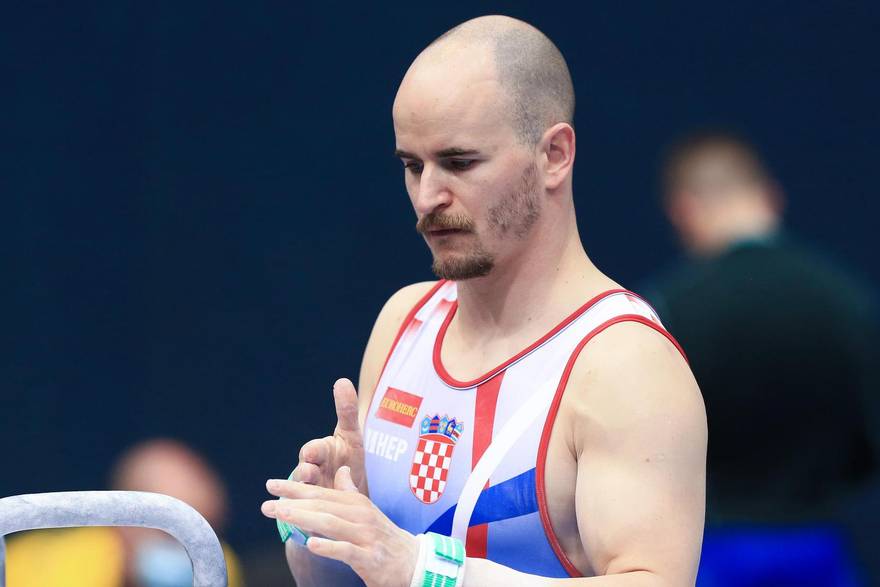 '&Zcaron;ivio sam u podrumu i lovio &scaron;takore. Zovu me Luka Modri&cacute; jer sam najstariji gimnasti&ccaron;ar'