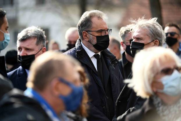 Sprovod velikana hrvatskog nogometa Zlatka Kranjčara na zagrebačkom groblju Mirogoj