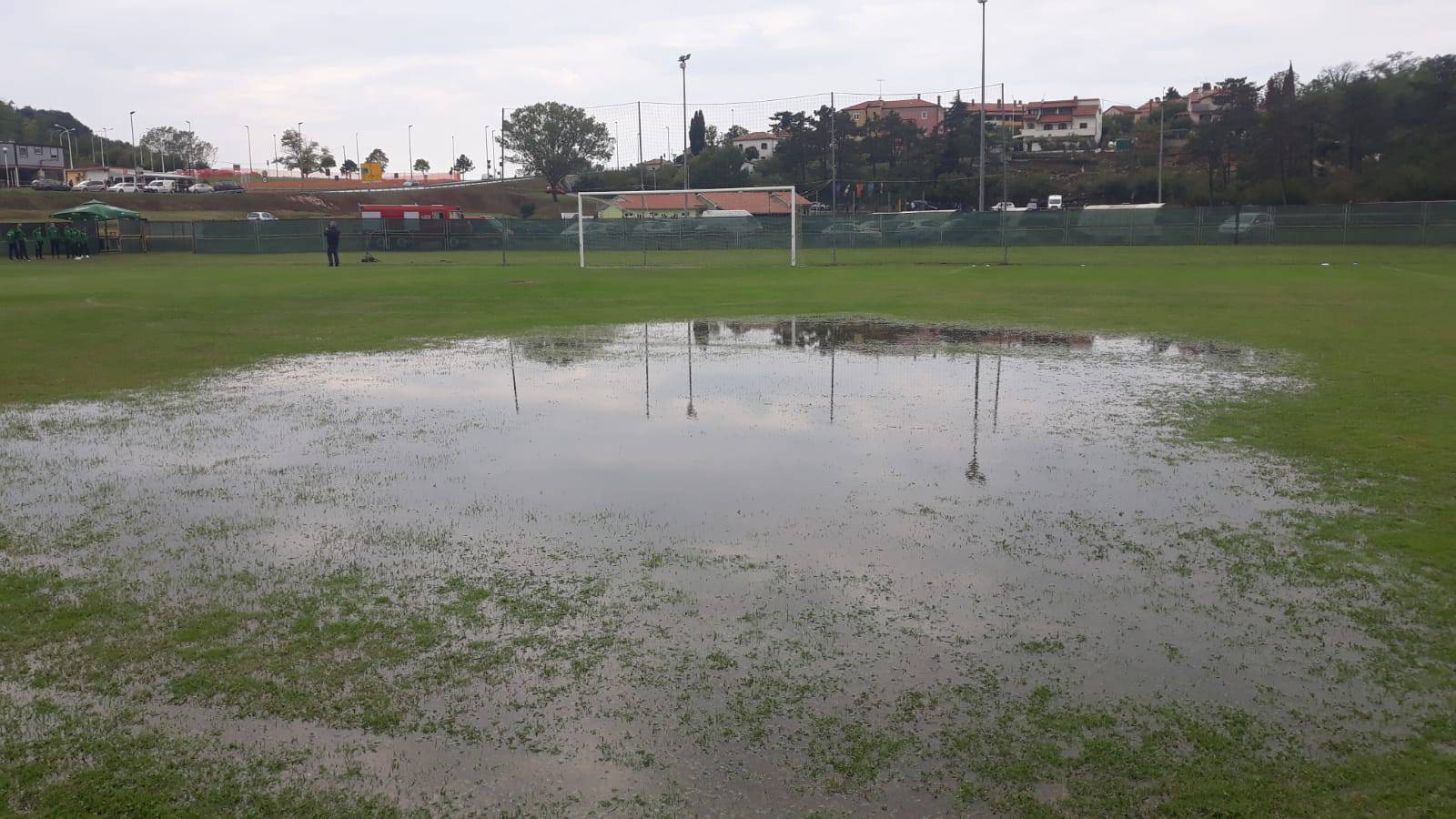 Kiša je omela feštu u Bujama: Rožman neće još debitirati...