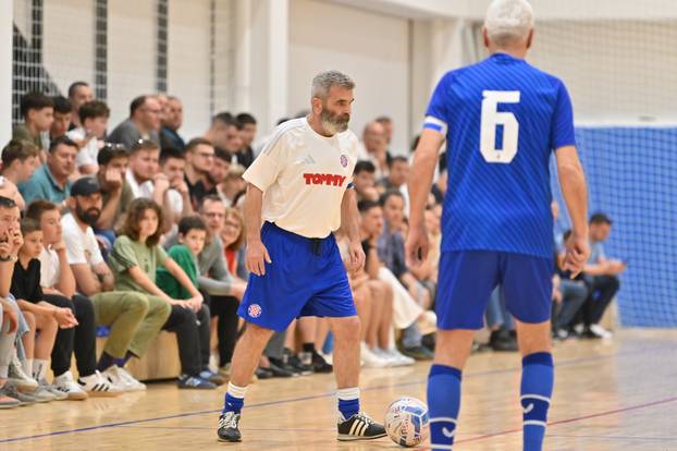 Makarska: Donatorska utakmica veterana Hajduk - Dinamo za Mladena Bartolovića