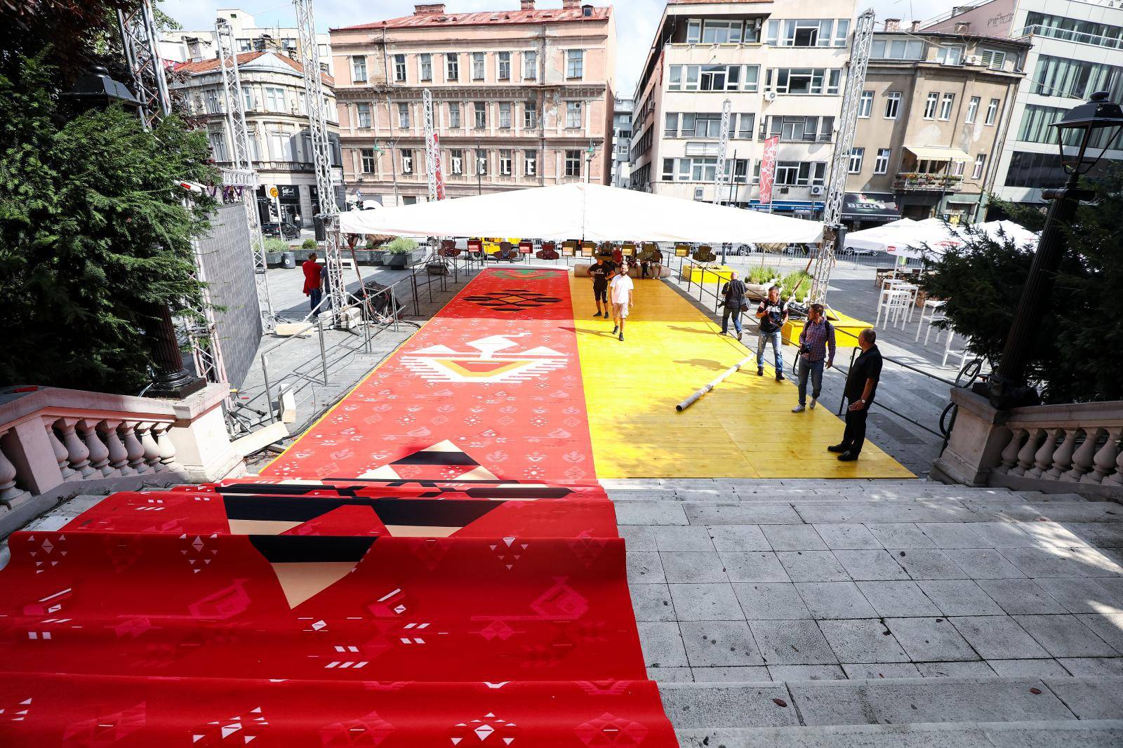Nema crvenog tepiha: Zvijezde će hodati po bosanskom ćilimu