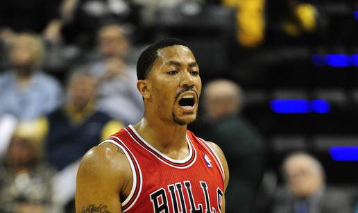 Derrick Rose zaigrao za Bullse nakon pauze od 17 mjeseci...