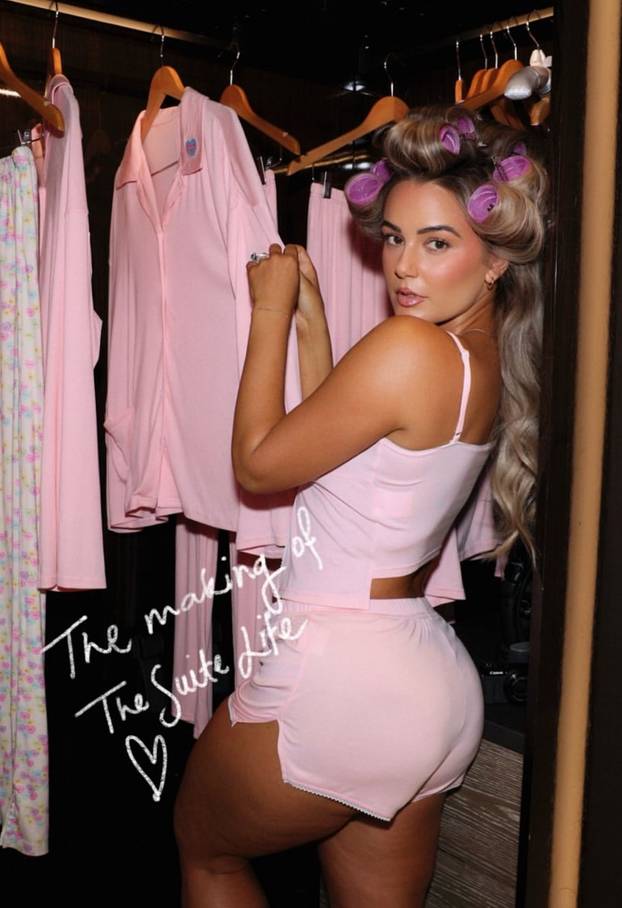 Bez filtera i srama: Ova influencerica pokazuje sve, a fanovi je zbog toga obožavaju!