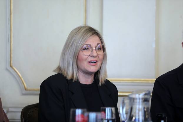 Rijeka: Konferencija za medije na kojoj je najavljena predstava "Nigdje niotkuda"