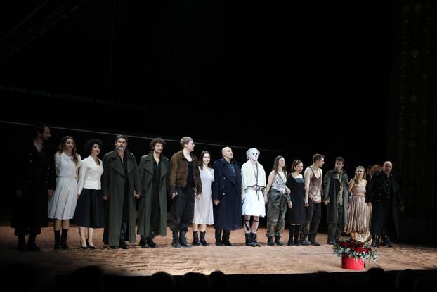 FOTO 'Trilogija o Agamemnonu 2.0' okupila brojne uzvanike. Pogledajte tko je bio u HNK-u