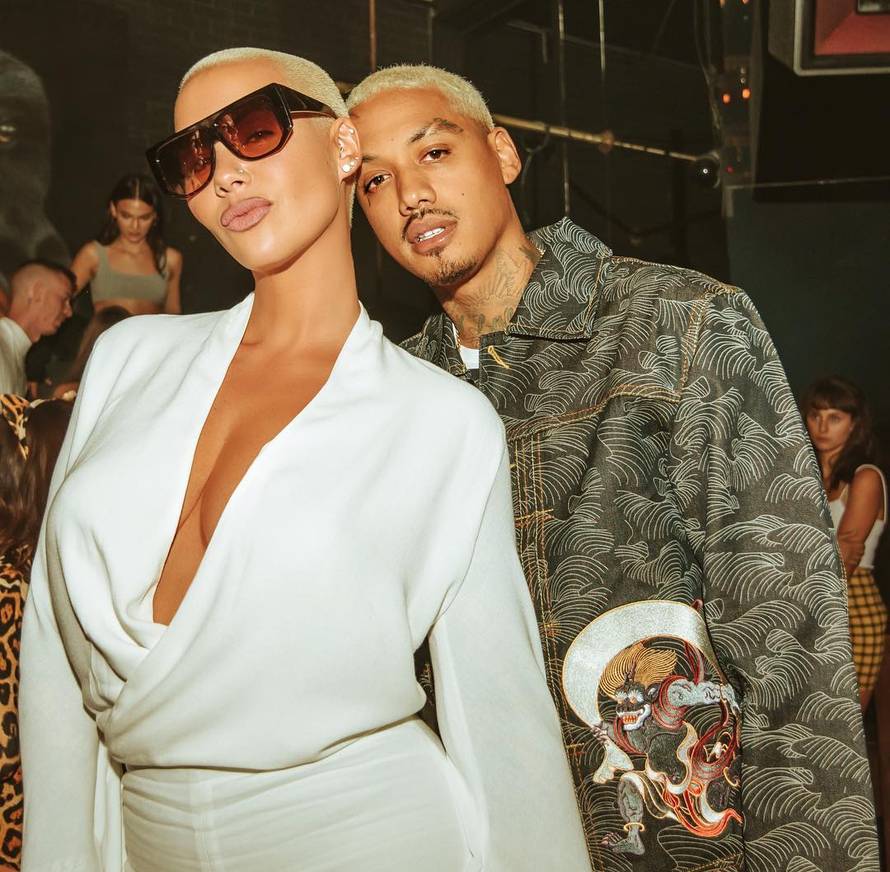 Amber Rose rodila prije mjesec dana i već otišla na liposukciju