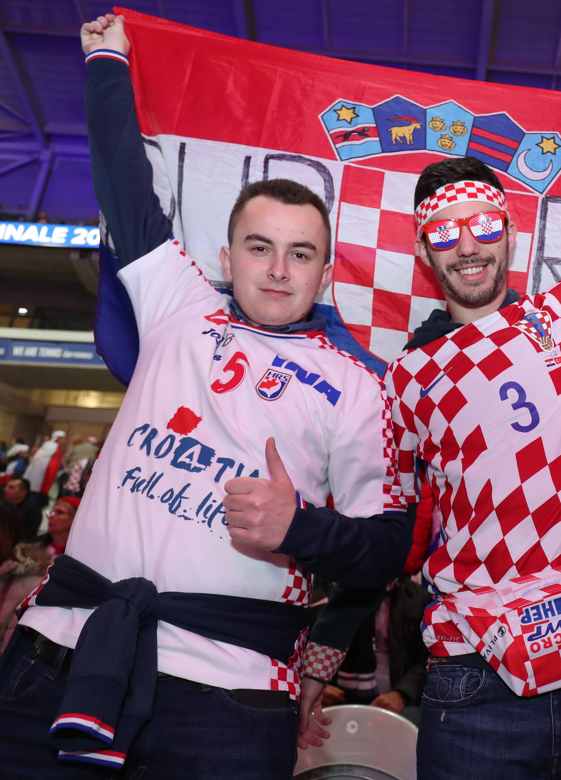 Lille: Atmosfera na stadionu tijekom treÄeg dana finala Davis Cupa izmeÄu Francuske i Hrvatske