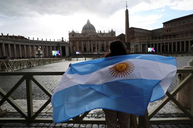 Pope Francis lies in state in St. Peter's Basilica at the Vatican