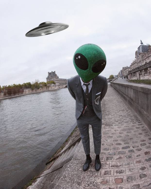 FOTO Vanzemaljci na Pariškom tjednu mode! 'Dolazimo u miru'