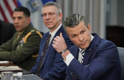 Tko je Trumpov ministar obrane koji je dijelio vojne informacije sa suprugom, ali i odvjetnikom?