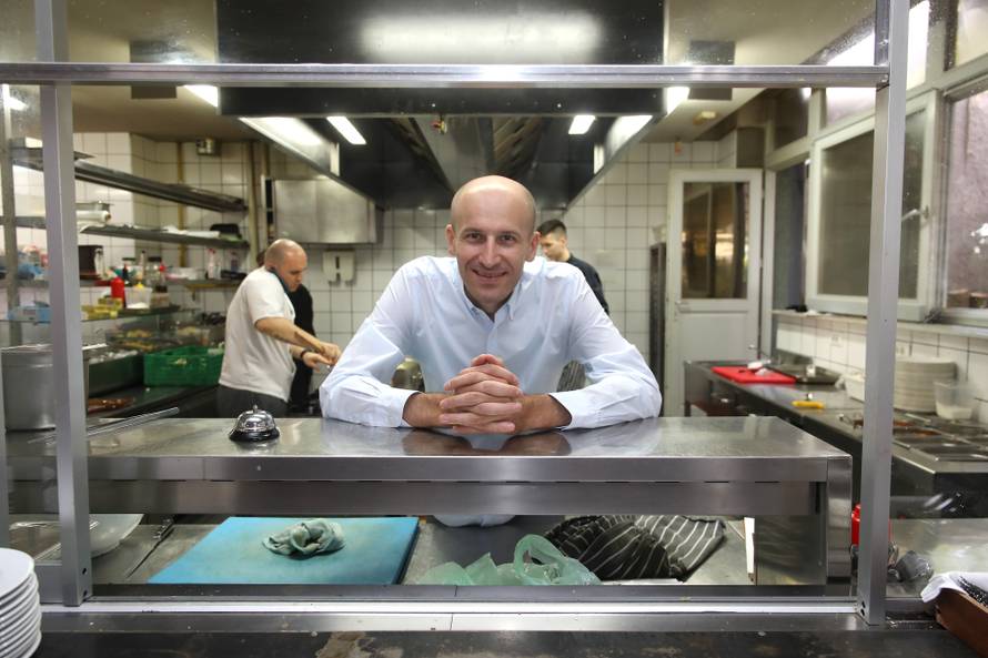 Predsjednik udruge ugostitelja: Milanović jeo u Kovačevićevom klubu? To je nadriugostiteljstvo