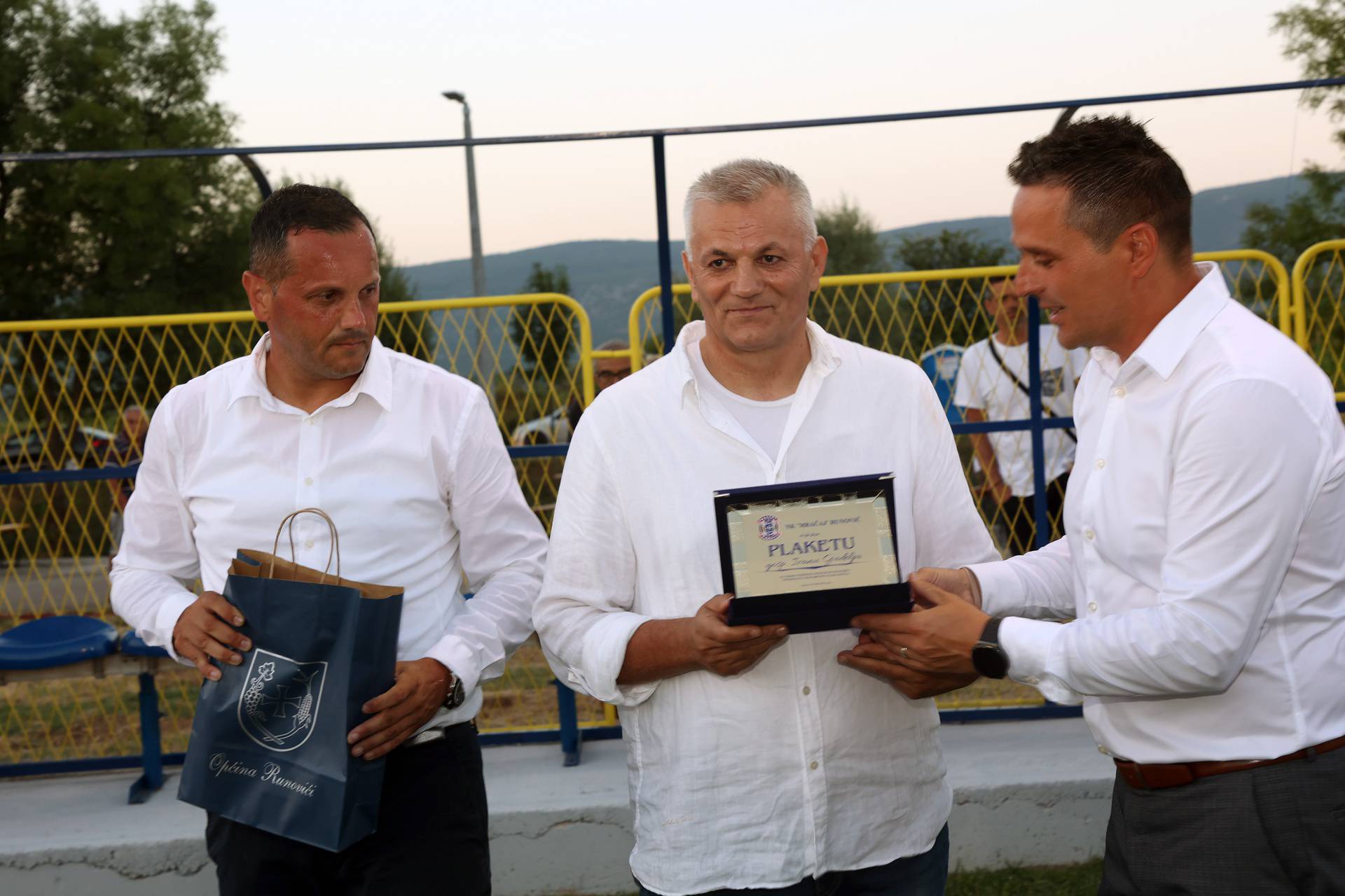 Svečanost u Općini Runovići gdje igra nogometni klub Mračaj