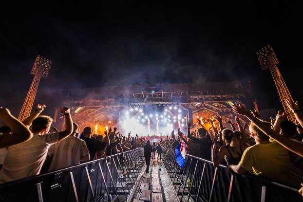 Split: Treća večer Ultra Europe Festivala, Nastup DJ-a Afrojack