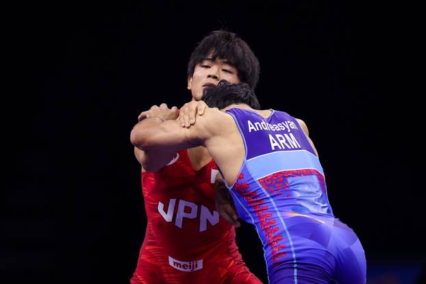 Zagreb: Svjetsko prvenstvo u hrvanju, polufinale, slobodni stil, muškarci, 70kg, Yoshinosuke Aoyagi - Arman Andreasyan