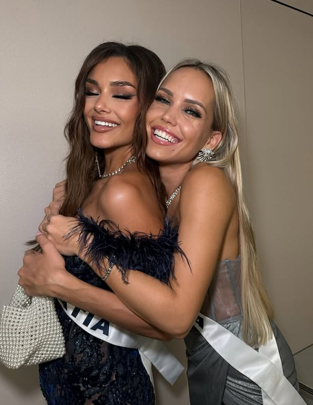 FOTO Svi outfiti naše missice: Evo u kojim se kombinacijama do sada predstavila s lentom