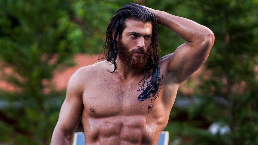 Turski Jason Momoa isklesanim mišićima osvojit će brojna srca